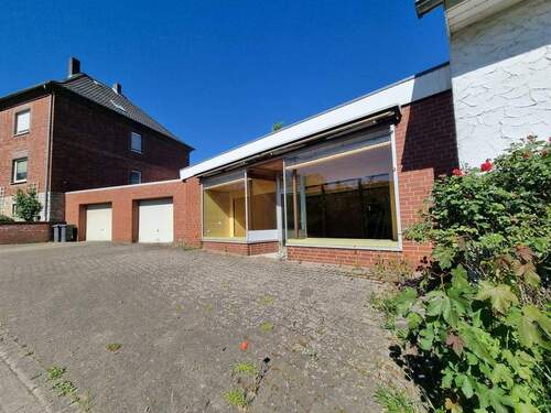 Gewerbefläche - 5 Zimmer Mehrfamilienhaus, Wohnhaus zum Kaufen in Porta Westfalica