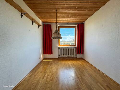Esszimmer/ Homeoffice/ Kinderzimmer - 
