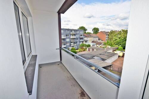 Balkon - Mehrfamilienhaus, Wohnhaus in Duisburg zum Kaufen