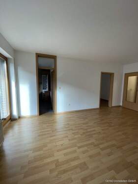 Wohnzimmer - Etagenwohnung mit 60,10 m² in Hude zum Kaufen