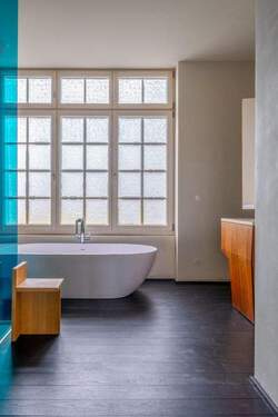 Tagesbelichtetes Vollbad - 