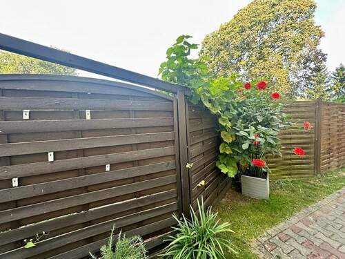 am Haus - 1 Zimmer Mehrfamilienhaus, Wohnhaus zum Kaufen in Ahrensfelde- Blumberg