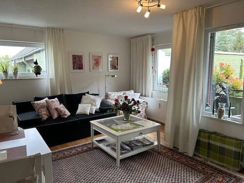 WZ- Blick zum Balkon - 