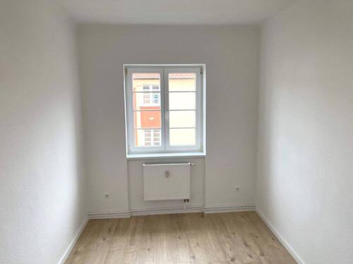Zimmer - Etagenwohnung mit 63,00 m&sup2; in Erfurt zur Miete