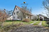 Garten mit Garage - 