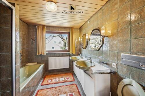 ... mit Zugang zum Masterbad - 