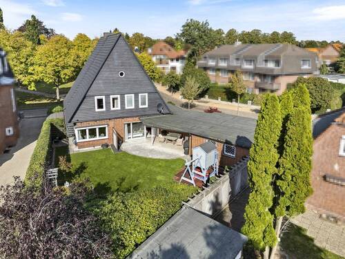 Luftaufnahmen - 6 Zimmer Einfamilienhaus in Heide