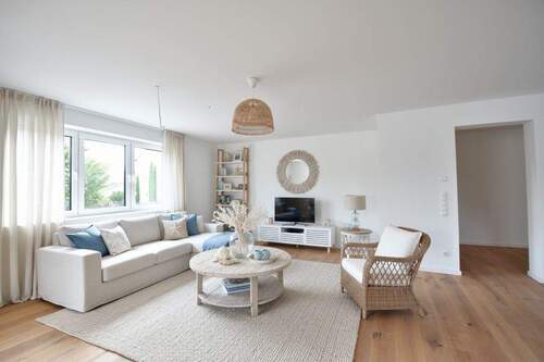 Wohnzimmer - 3 Zimmer Etagenwohnung zum Kaufen in Limburgerhof