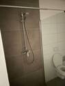 Dusche im Badezimmer .jpg - 