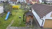 Blick vom Balkon in den Garten - 