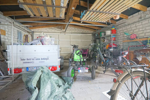 Garage - 