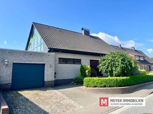 Objektansicht - Zentral gelegenes EFH in Rastede auf einem Erbpachtgrundstück (Obj.-Nr. 6516)