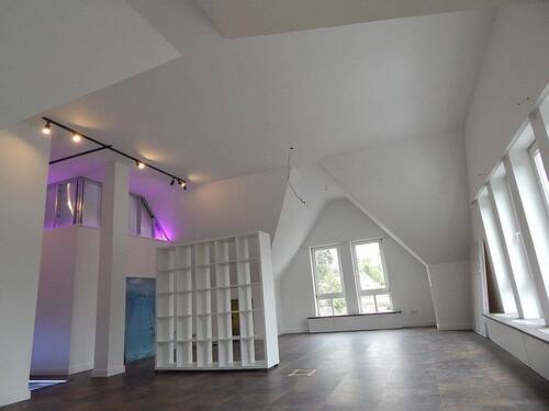 Mehrzweckraum - 8 Zimmer Etagenwohnung in Braunfels