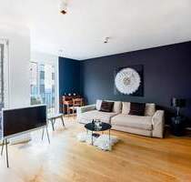 Stilvolle 2-Zimmer-Stadtwohnung mit zwei Balkonen und Gemeinschaftsdachgarten - Berlin Friedrichshain