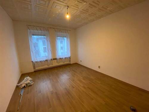 Wohnzimmer - 2 Zimmer Etagenwohnung in Fuerstenfeldbruck