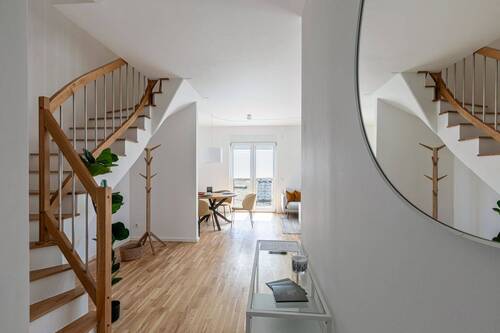 Eingang zum Wohnbereich - 5 Zimmer Doppelhaushälfte in Berlin (Köpenick)