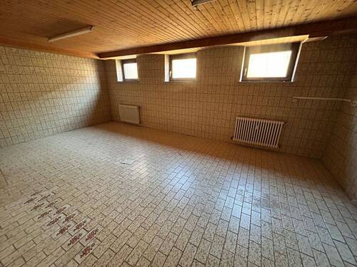 Hobbyraum im UG - 