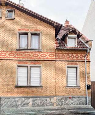 Ensemble - 4 Zimmer Doppelhaushälfte in Roßdorf