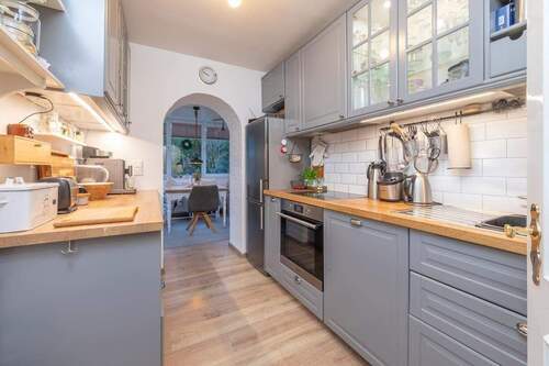 Zeitlose Landhausküche - 