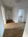Flur.jpeg - Etagenwohnung mit 75,00 m&sup2; in Geisenhausen zur Miete
