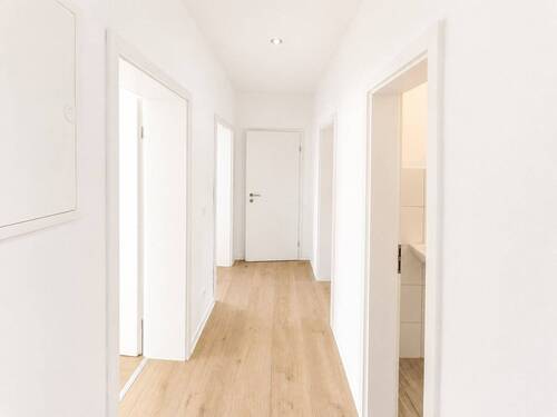 Flur - 2 Zimmer Etagenwohnung zur Miete in Worms
