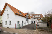 Titelbild - 1 Zimmer Mehrfamilienhaus, Wohnhaus zum Kaufen in Würzburg / Versbach
