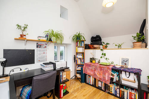 Arbeitszimmer WE 1 - 1 Zimmer Mehrfamilienhaus, Wohnhaus in Würzburg / Versbach