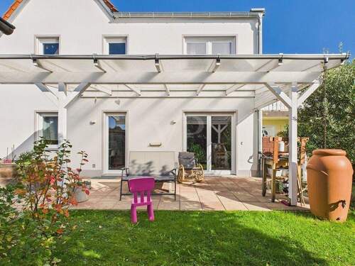 Ansicht Terrasse - 5 Zimmer Einfamilienhaus in Ingolstadt