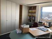 Büro 1 - 