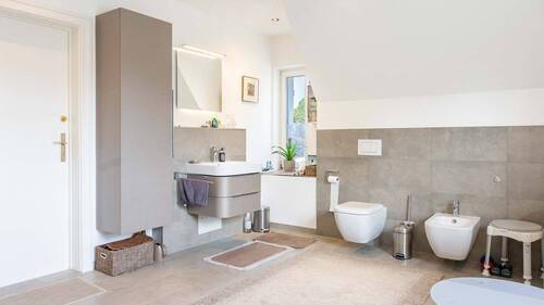 En-Suite Bad - 