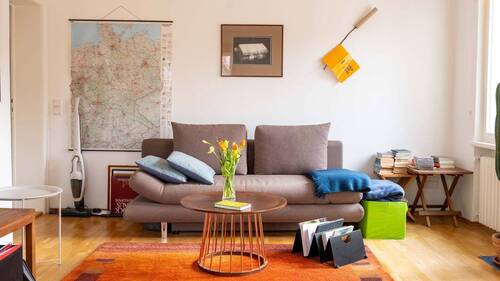 Arbeits-/Schlafzimmer - 