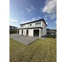 ++ Wunderschöne Neubau Doppelhaushälfte zu vermieten ++ - Lauenburg/Elbe