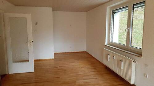 Wohnzimmer - 2.OG - links - 