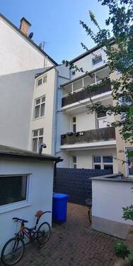 Rückansicht - 2 Zimmer Mehrfamilienhaus, Wohnhaus zum Kaufen in Leverkusen