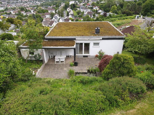 Gartenansicht-Vogelperspektive - Einfamilienhaus mit 177,00 m² in Diez zum Kaufen