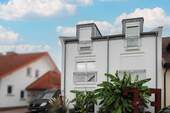 Außenansicht - Maisonette mit Dachterrasse - großzügig geschnitten und in Top-Lage