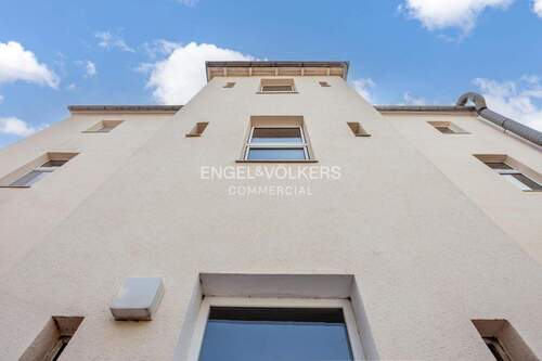 Fassade - Wohn- und Geschäftshaus im beliebten Hermsdorf