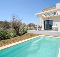 Exklusive Neubau Doppelhaushälfte in Cala Romantica - Mit traumhaftem Ausblick in die Natur - Mallorca