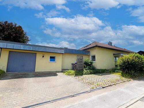 Garage und STP - 6 Zimmer Einfamilienhaus in Mainhardt / Hütten