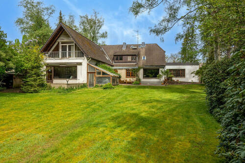 Baufenster für Neubebauung mit Altbestand - 