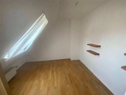 2. Schlafzimmer - 