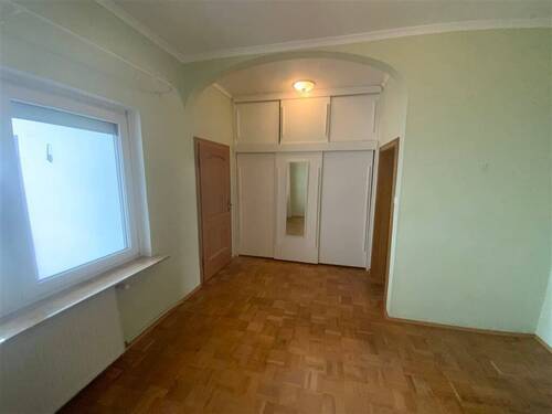 Mehrzweckzimmer im EG - 