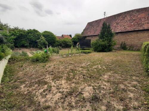 Garten - Bauernhaus, Landhaus mit 260,00 m² in Herxheimweyher zum Kaufen