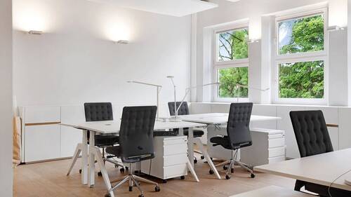 Bürofläche / Schreibtischplätze - Büro in München zur Miete