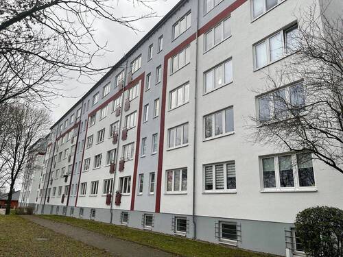 Monckeshofer Straße 38 38a Rückseite - 1 Zimmer Etagenwohnung zur Miete in Neubrandenburg