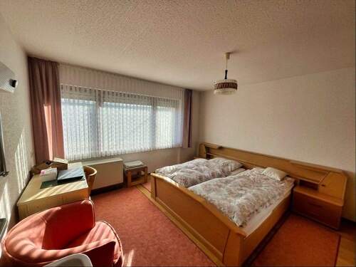 Doppelschlafzimmer 1 OG - 