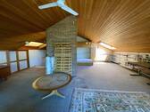 Studio - 