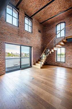 Wohn- und Essbereich - 4 Zimmer Etagenwohnung zum Kaufen in Berlin