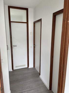 Flur OG - Reihenmittelhaus mit 90,00 m&sup2; in Reinbek zum Kaufen