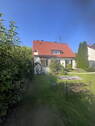Blick vom Garten aufs Haus - 
